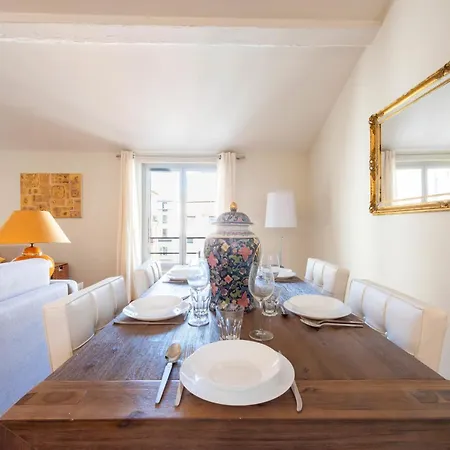 Exquisite 2-br 3 Minutes From La Croisette Apartment Cannes