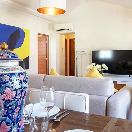 Exquisite 2-br 3 Minutes From La Croisette * Cannes